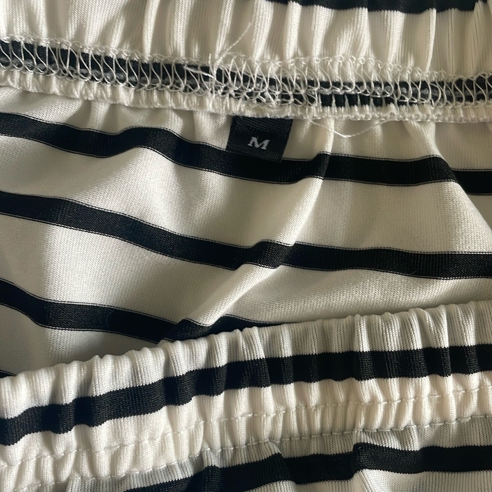 Striped Black and White Women's Skirt ๐ค๐ค - Picture 2 of 2